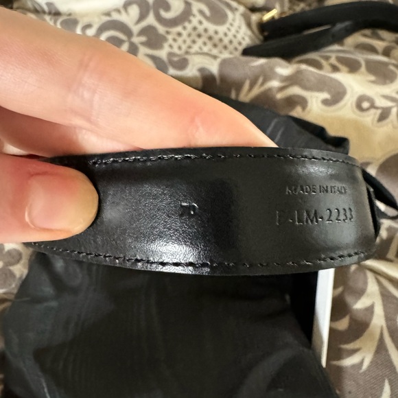 Celine medium triumph belt size 70 - Picture 7 of 11